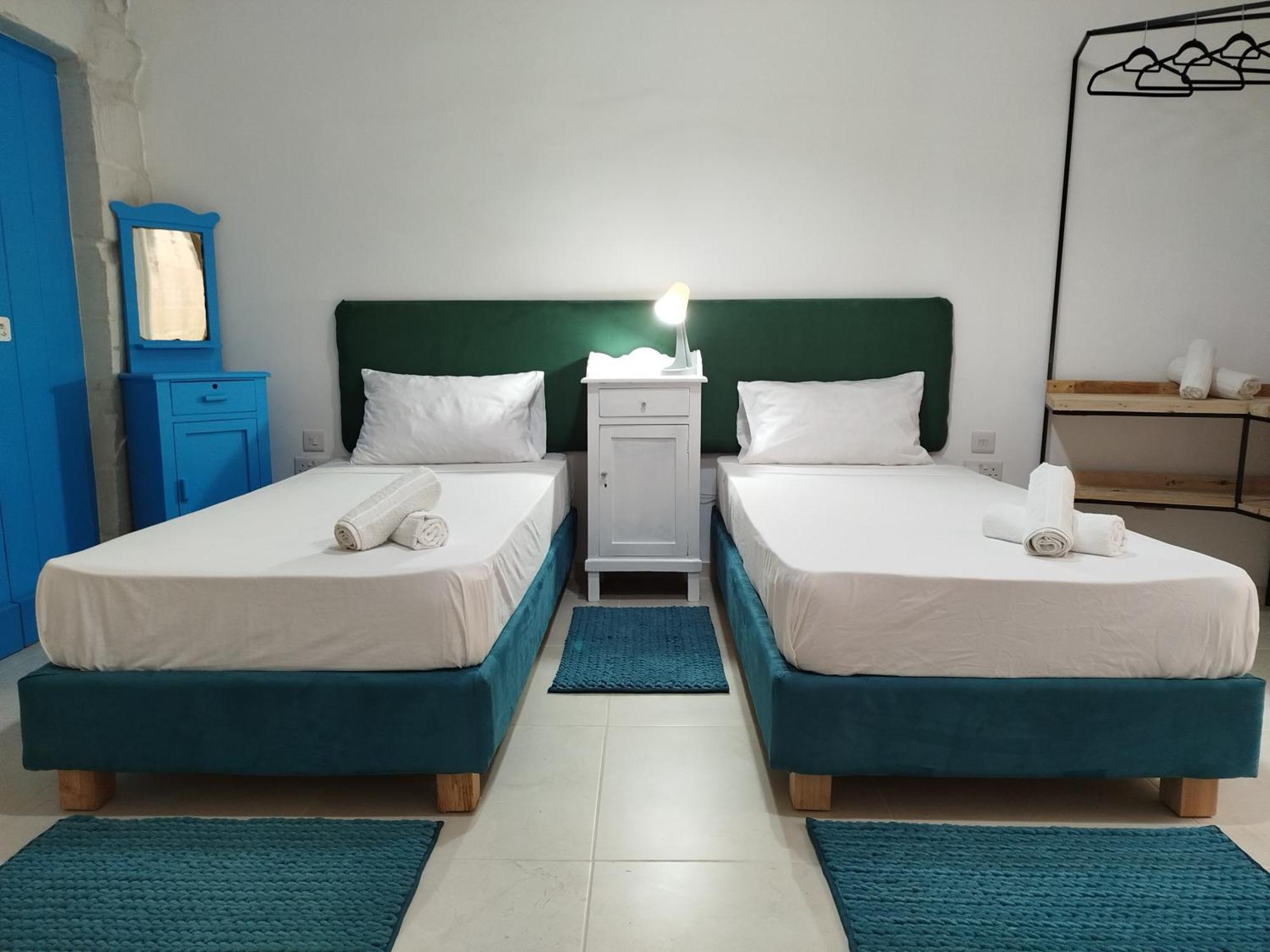 Limestone Sun Suites Sliema Quarto foto